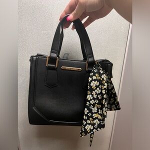 Steven Madden cross body